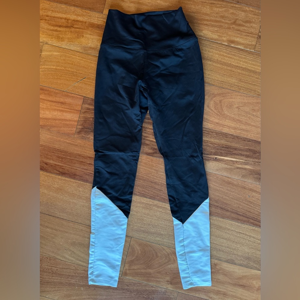 Five Dancewear, Black and White Leggings